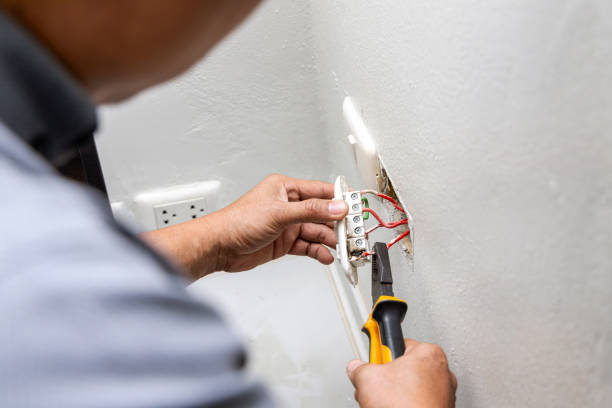 Best Industrial Electrical Services  in Rosemont, IL